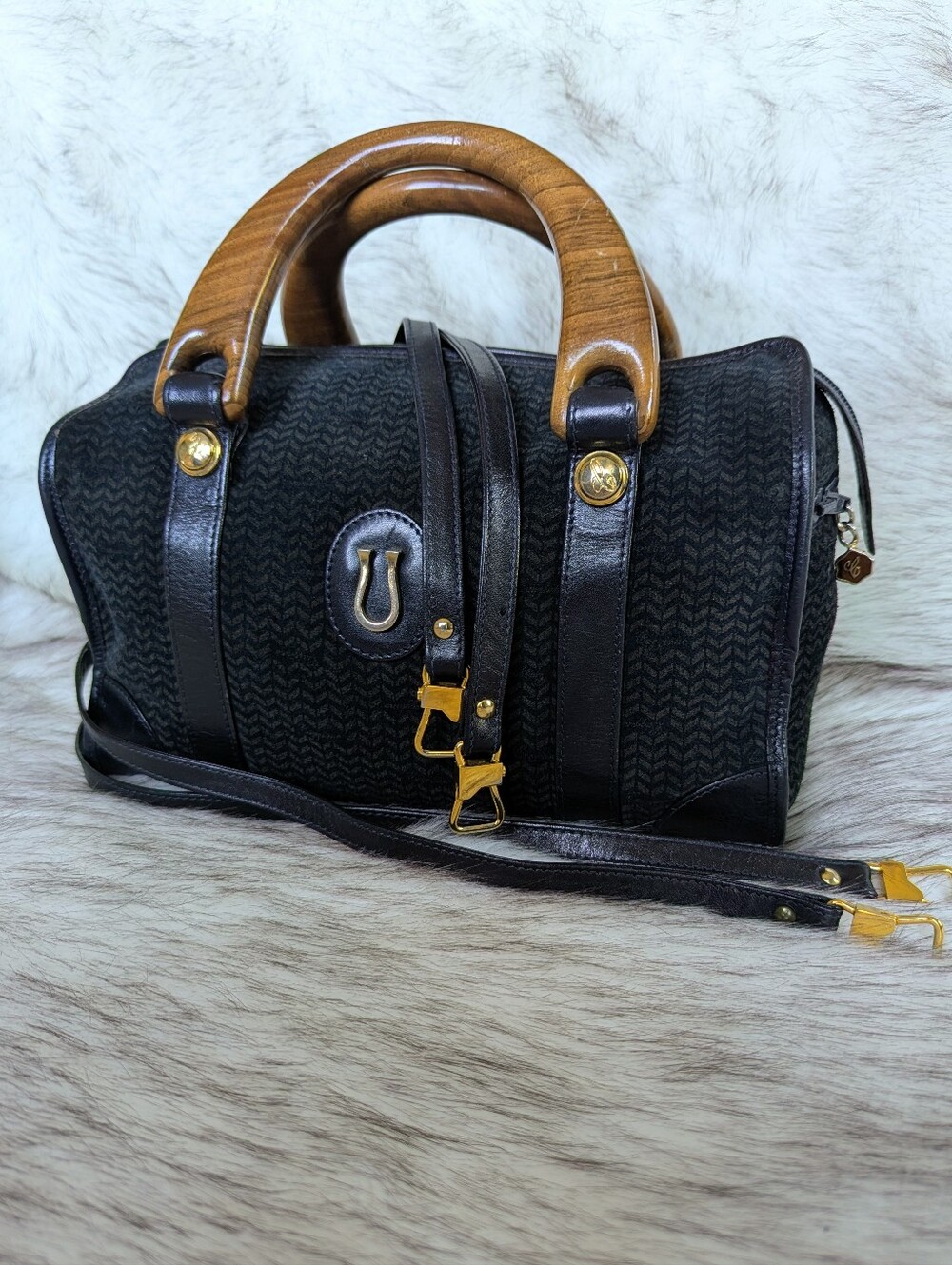 Vintage Caggiono Navy Suede Satchel - Picture 3 of 15